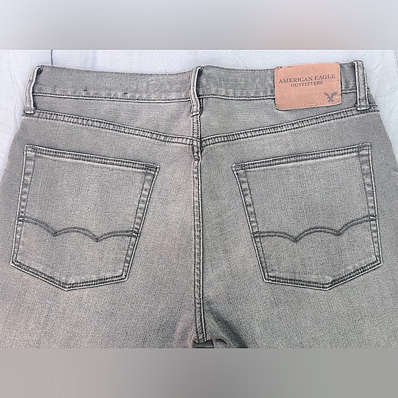 American Eagle original straight faded black jeans. Size 32w with 30 inseam. - Picture 11 of 11